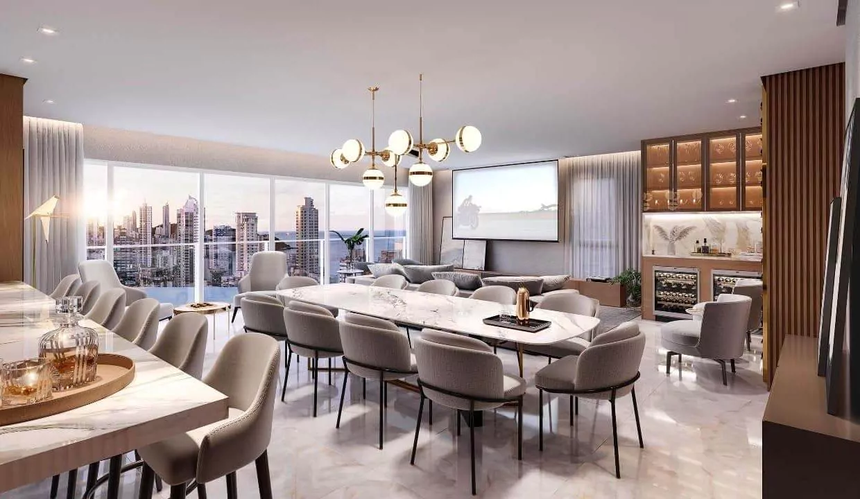 19-timeless-living-classic-top