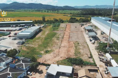 1-rio-das-pedras-tereno