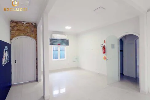 08-sala-av-brasil-vista-entrada