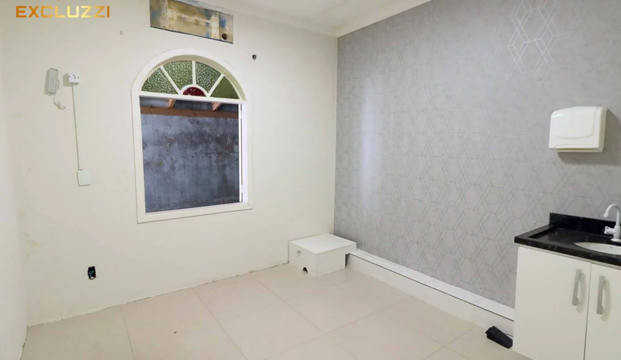 17-sala-av-brasil-sala4-vista-entrada