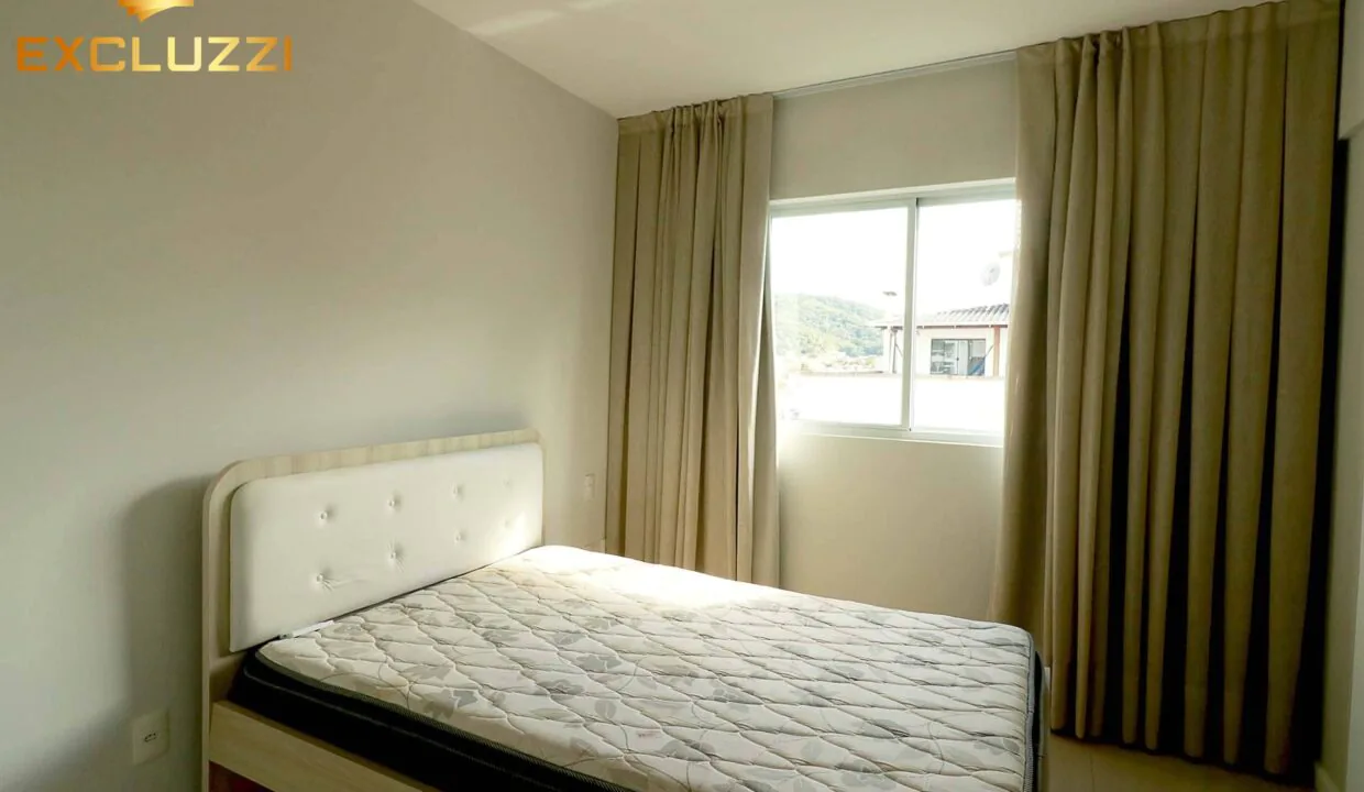 18-pedra-brasil-dormitorio-visto-entrada