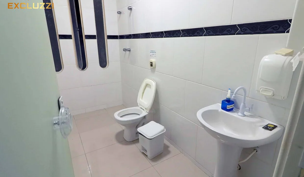 19-sala-av-brasil-banheiro2