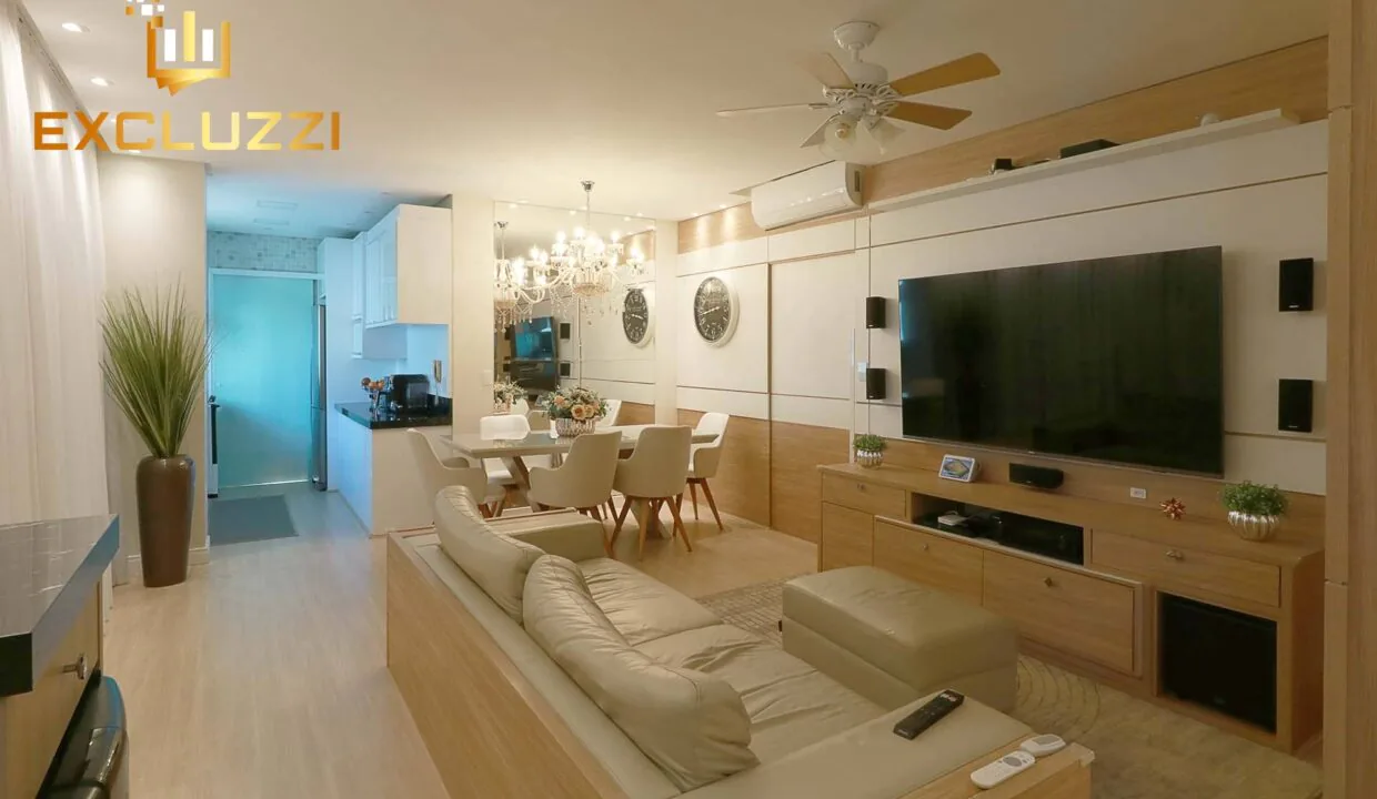 2-silver-tower-living-visto-entrada