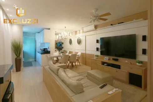 2-silver-tower-living-visto-entrada