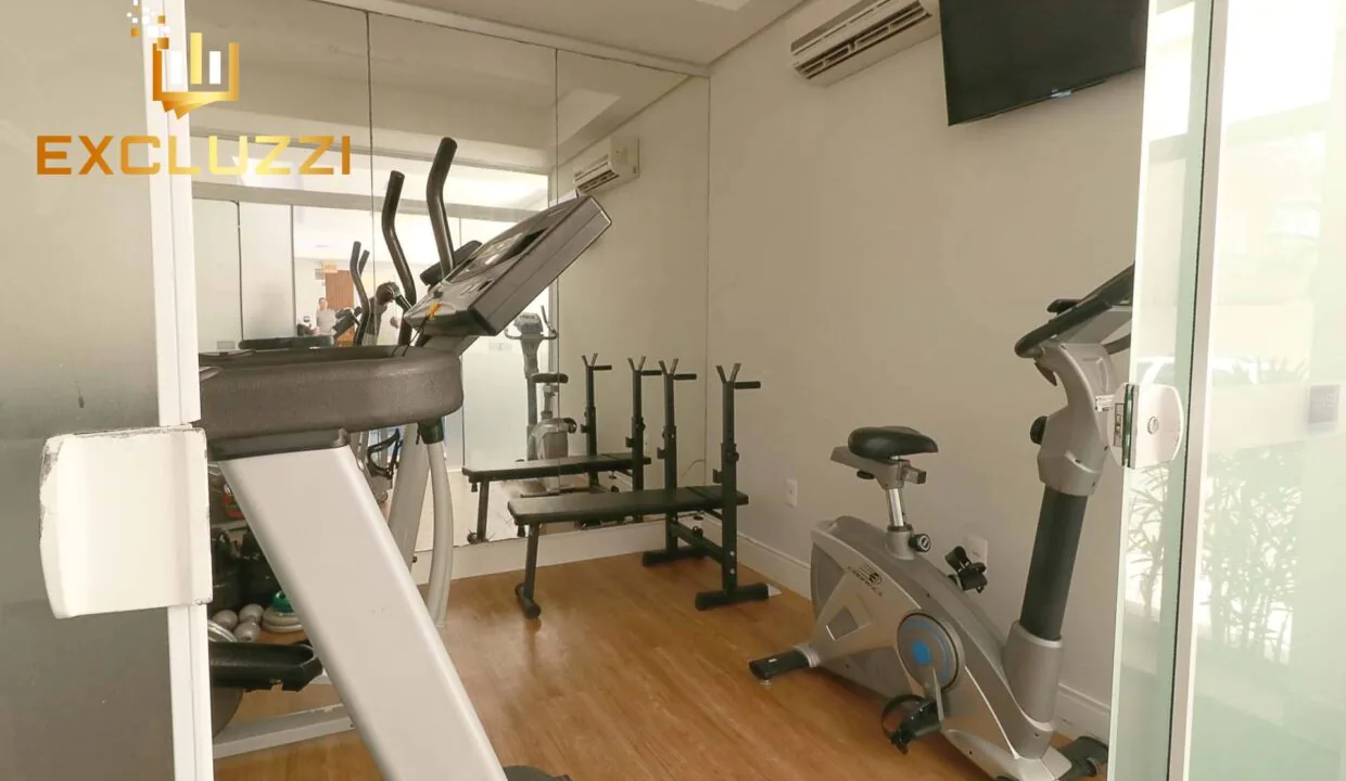 33-silver-tower-academia