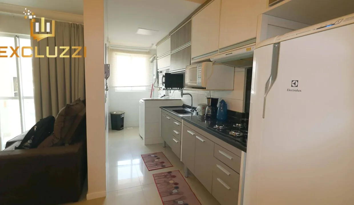 24-pedra-brasil-cozinha-vista-entrada