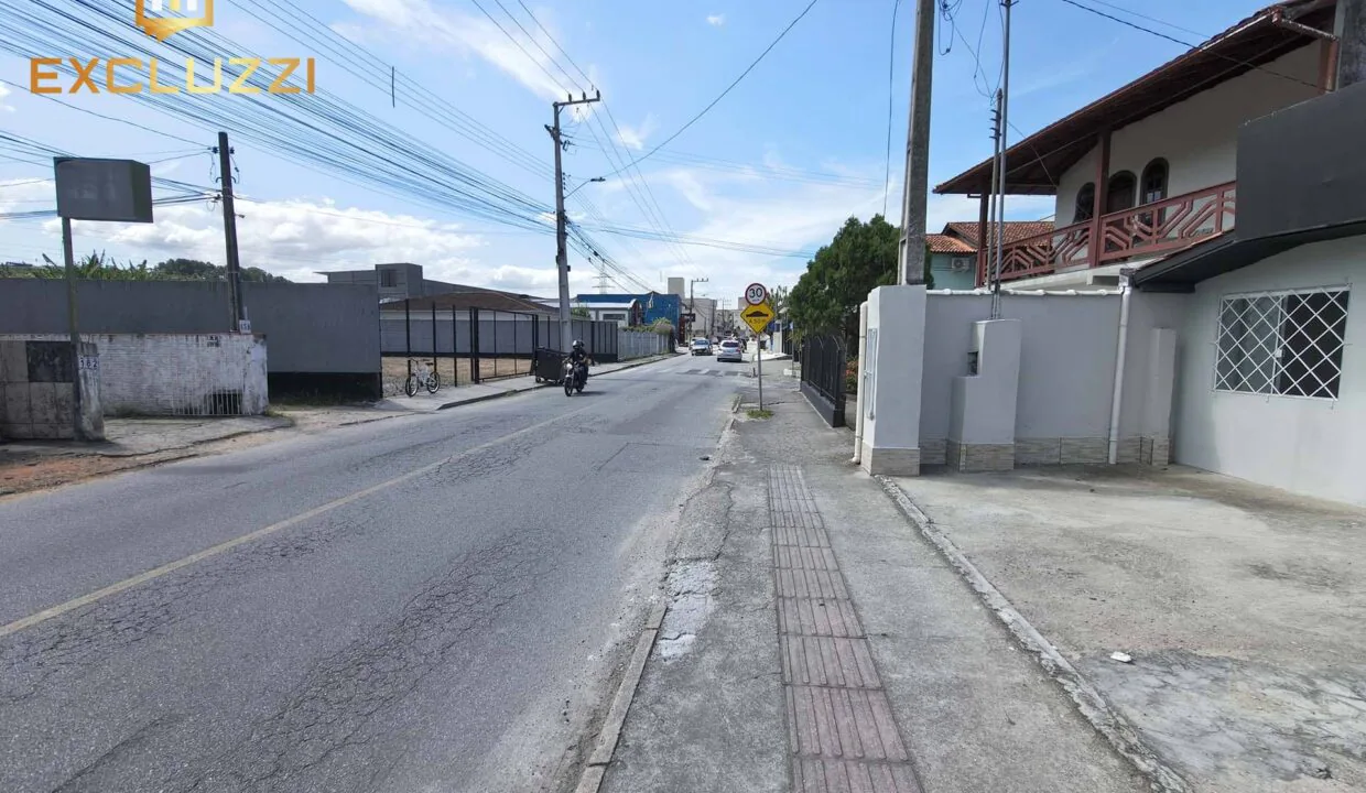 21-casa-passa-rua-sentido-passa-vinte