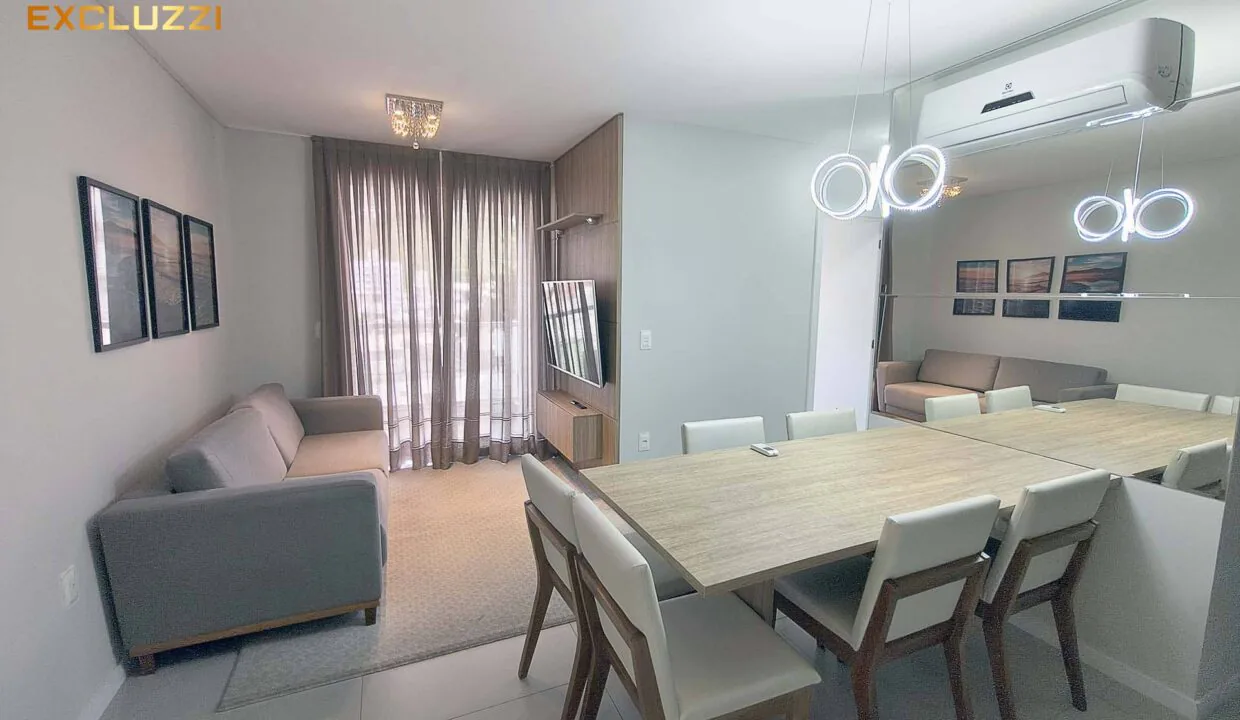 1-azamor-living-visto-entrada