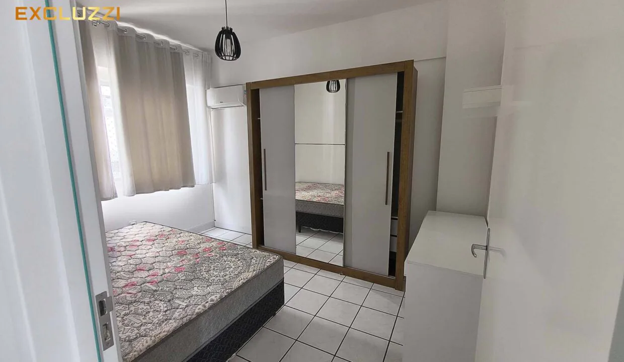 12-vila-romana-quarto-lateral-visto-entrada