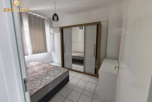 12-vila-romana-quarto-lateral-visto-entrada