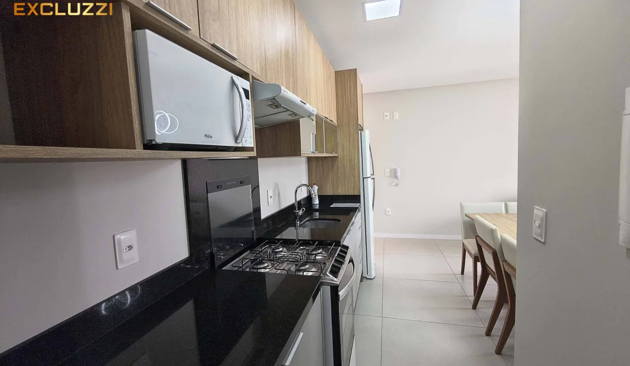 15-azamor-cozinha-vista-para-fora