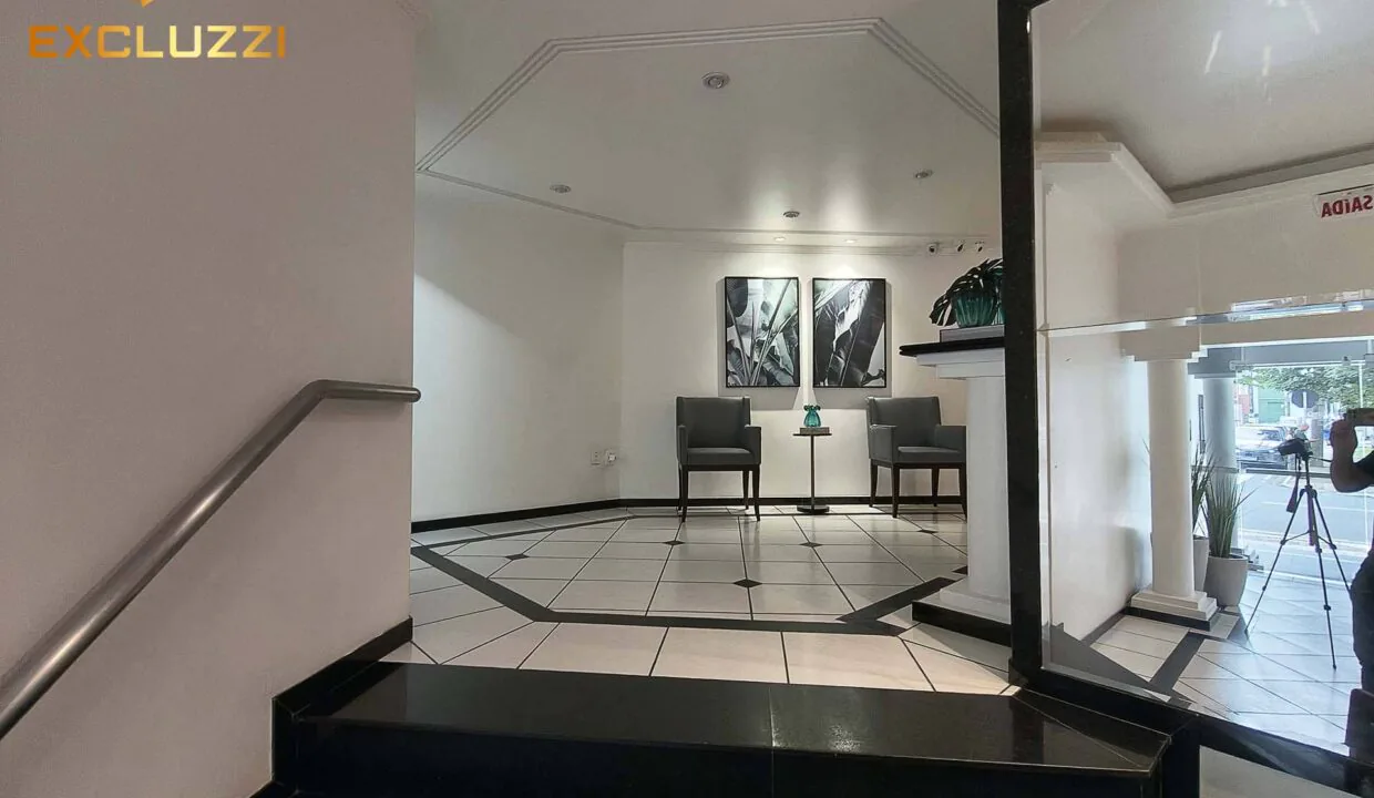 23-vila-romana-hall-visto-entrada