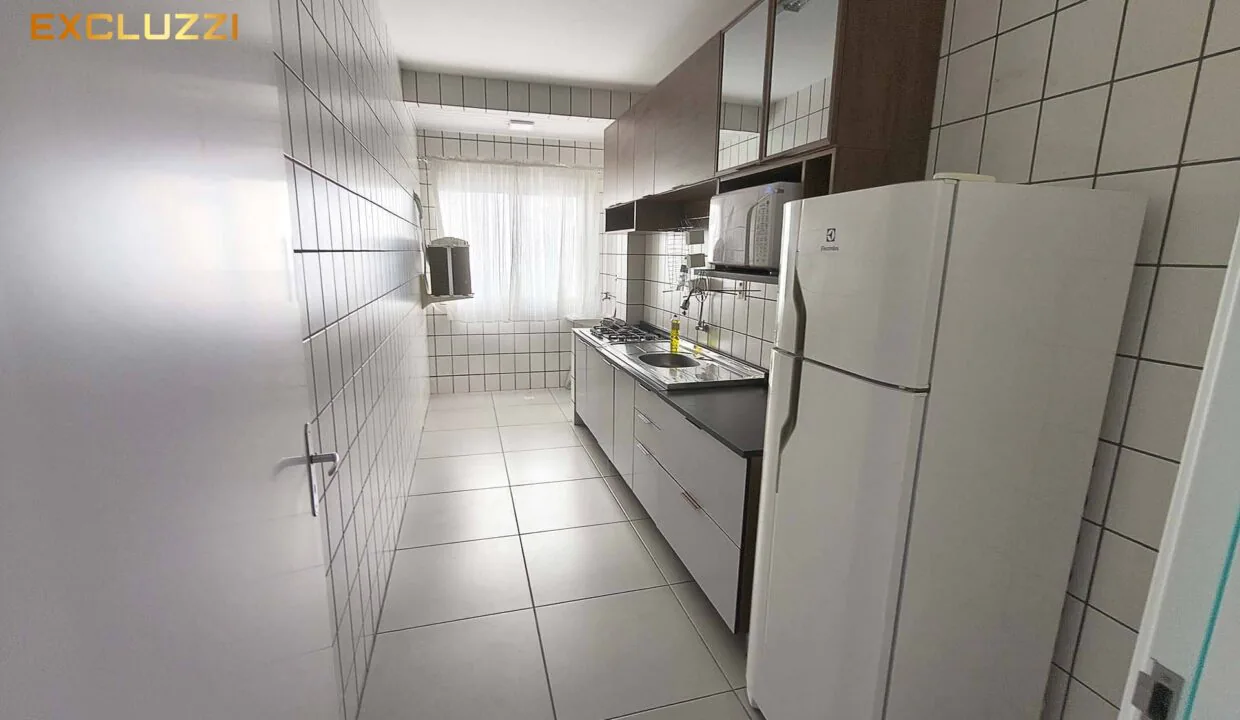 9-vila-romana-cozinha-vista-entrada