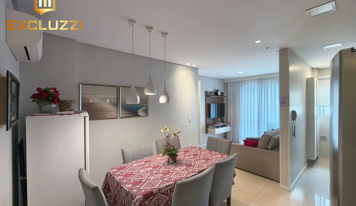 2-punta-hermosa-living-visto-entrada