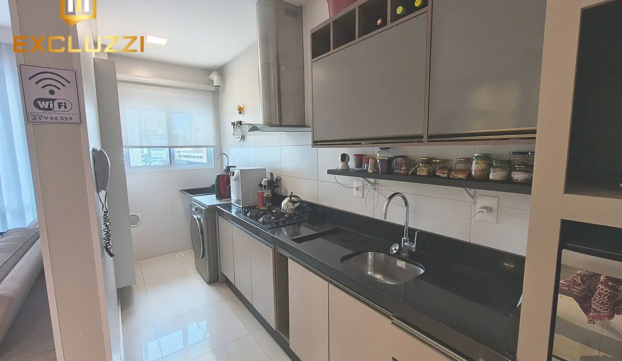 9-punta-hermosa-cozinha-vista-entrada